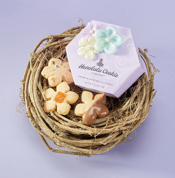 small_spring_floral_box_with_cookies_2016
