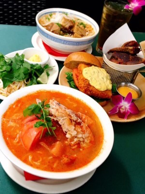 lunch-pho-300x400