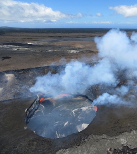 ハワイ島　キラウェア火山　爆発