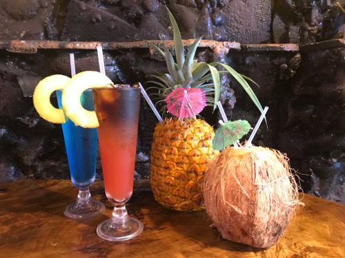 ハワイ　ラバチューブ　ワイキキ　 drinks　hawaii waikiki lavatube