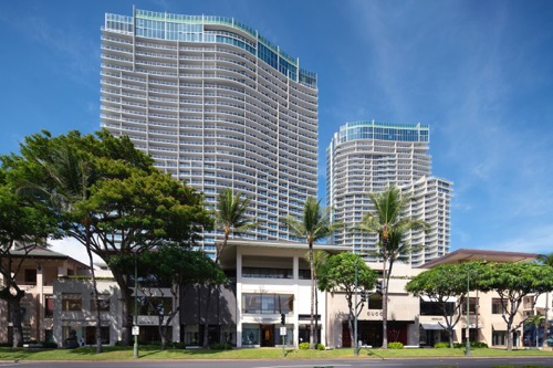 th_Exterior - Kalakaua Avenue - Front View - Day