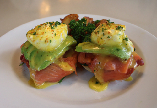 Smoked Salmon Benedict (1) copy