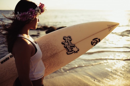 MP1-Local-Motion-hawaii-waikiki-aramoana-shoppingFashion8-800x533