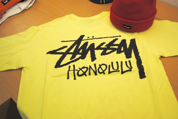 thStussy RoyalHawaiianCenter hawaii waikiki mens gift suvenir　お土産3