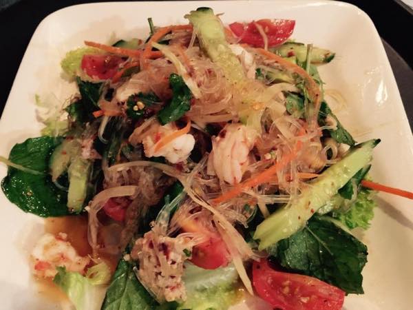 サイアムスクエア タイ料理 ワイキキ タイ