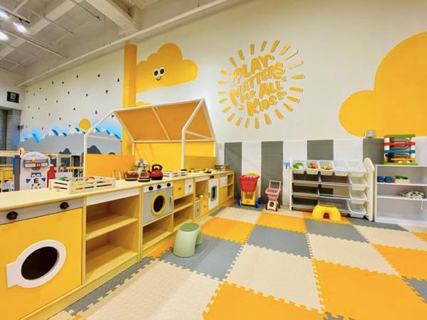 ハワイの子供が思いっきり遊べる場所9選 施設で行われるカマアイナ 在住者 にもおすすめのイベントもご紹介 Kaukau ハワイ のお得なクーポン 予約ならカウカウ ハワイの子供が思いっきり遊べる場所9選 施設で行われるカマアイナ 在住者 にもおすすめのイベントもご紹介 Kaukau ハワイ のお得なクーポン 予約ならカウカウ