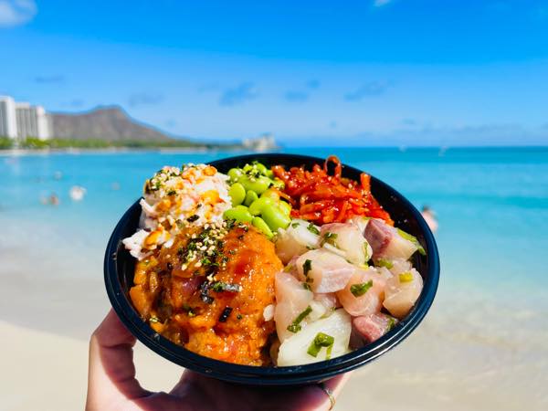 ハワイで美味しいポケ丼が食べられる定番のお店からローカルに愛される ...