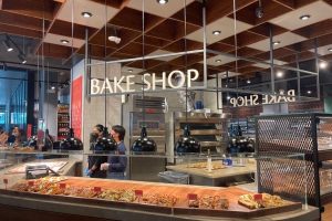 waikiki market hawaii supermarket piko kitchen + bar23th_