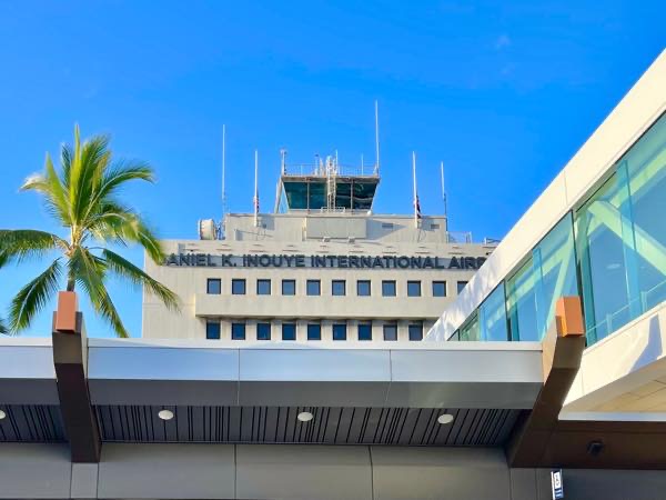 ホノルル空港（ダニエルKイノウエ空港）からワイキキまでの移動手段