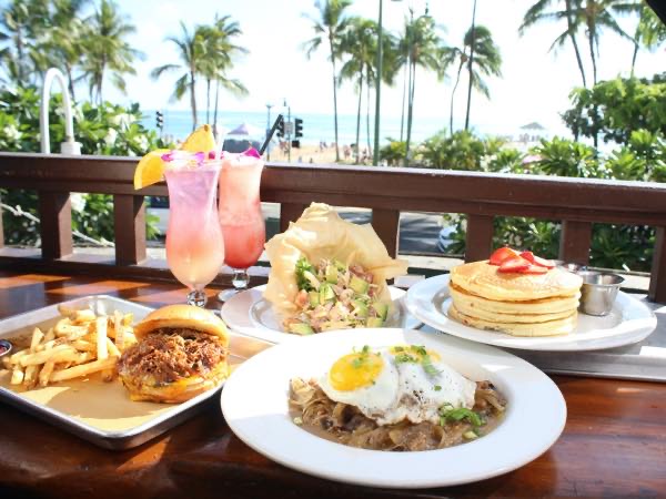 ルルズワイキキ　ロコモコ　パンケーキ　ポケ　バーガー