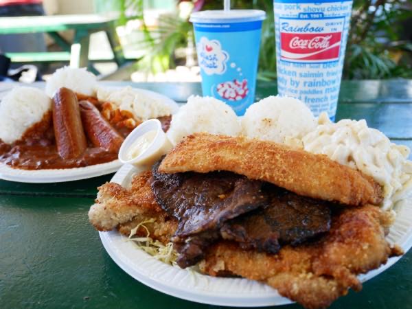 Rainbow-Drive-Inn-hawaii-local-food-kapahulu2-2th_