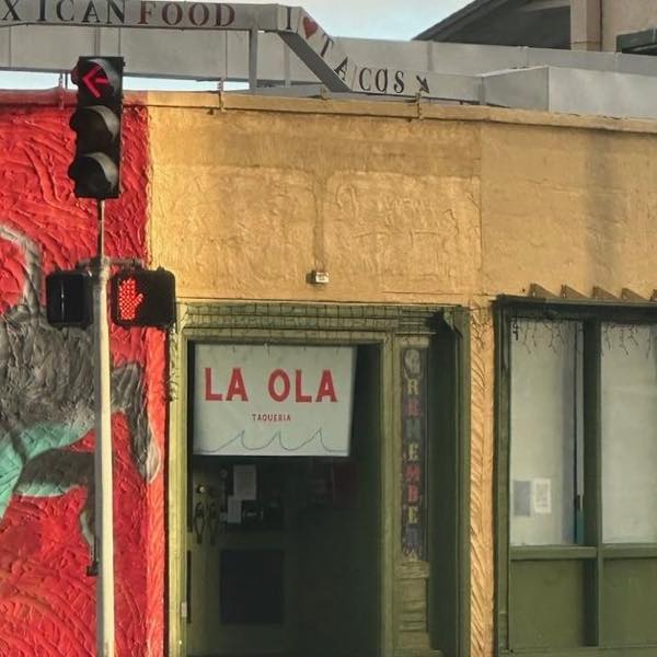 la ola mexican