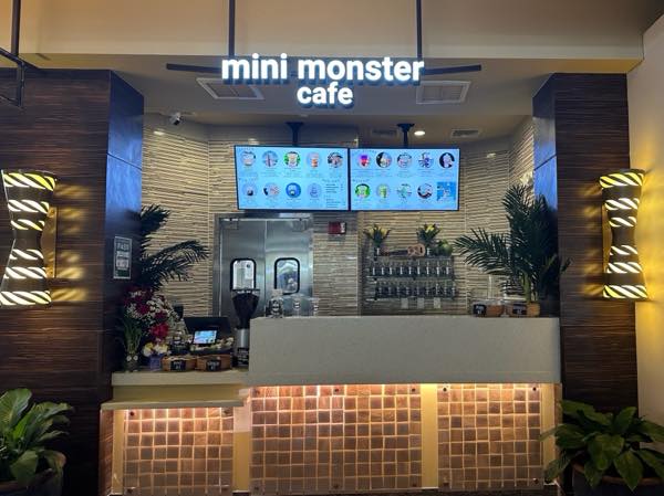th_ミニモンスターカフェ　ロイヤルハワイアンセンター　ワイキキ　ハワイ　新店舗1
