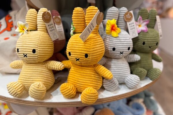 ハワイで買えるぬいぐるみやキャラクターグッズやお人形のお土産