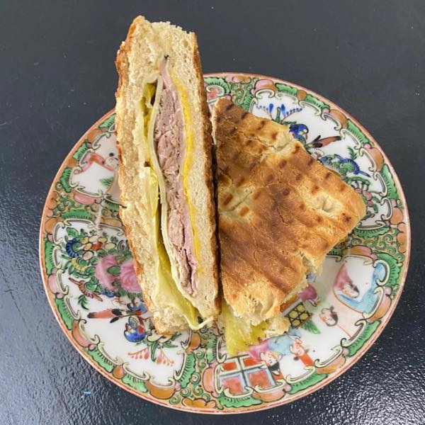 th_lorus hawaii cafe kaimuki2