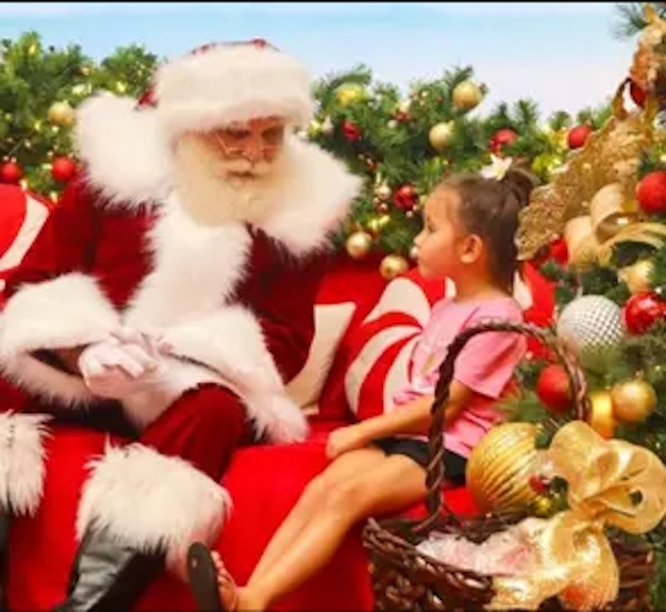 Santas-Arrival-2024windward mall